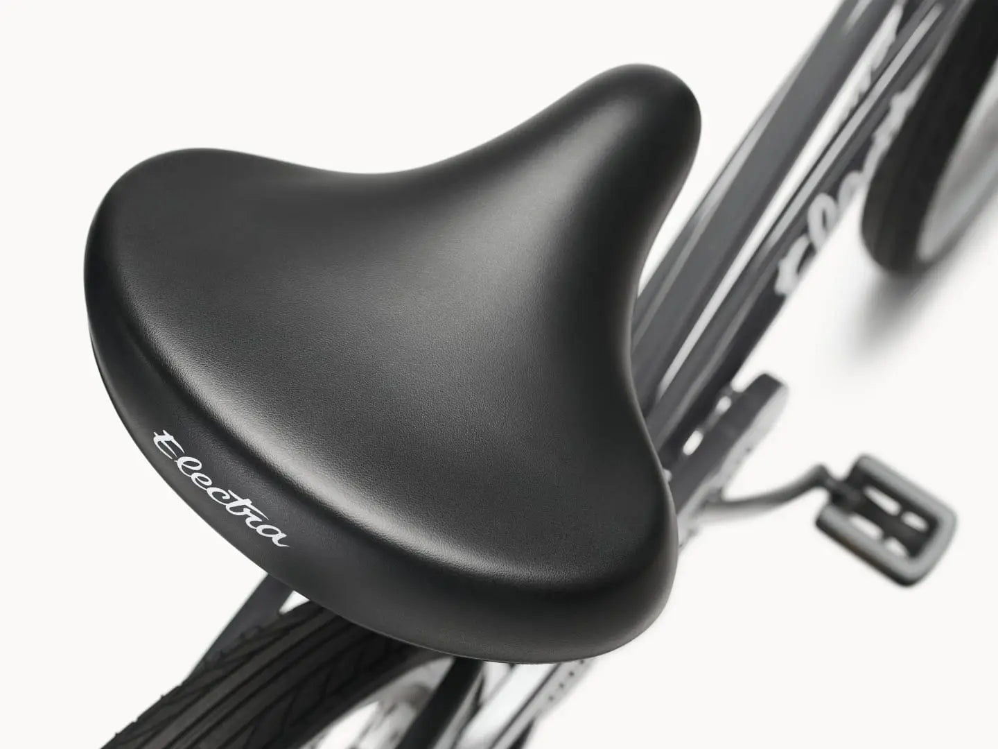 Electra Cruiser 1 26" Step Thru Seal Grey ELECTRA