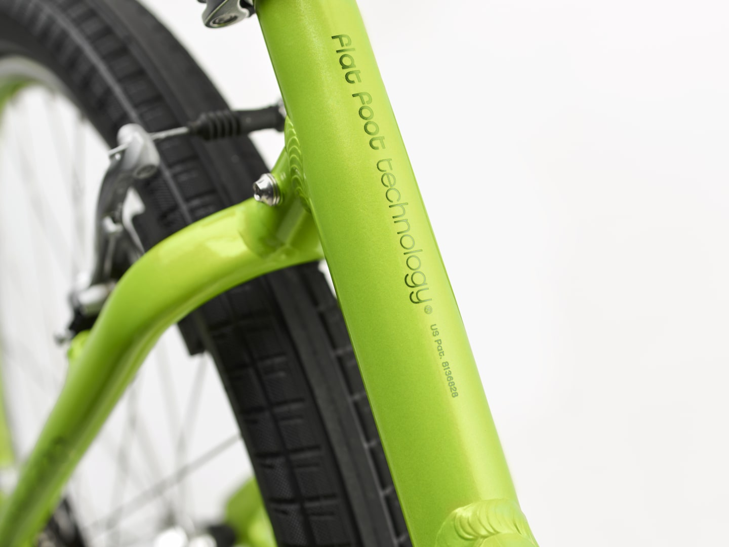 Electra Townie 7D Step-Thru 26" wheel Kiwi