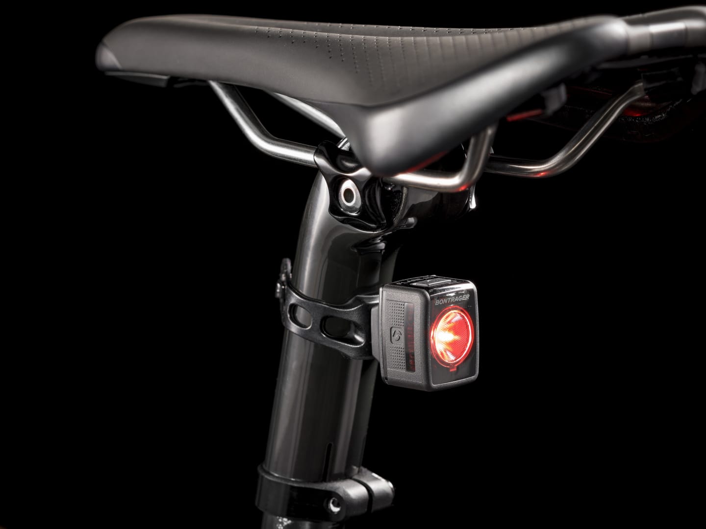 Trek Round Seat Mast Cap 135mm 20mm Offset Black
