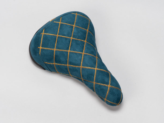 Diamond Stitch Wheelie Seat