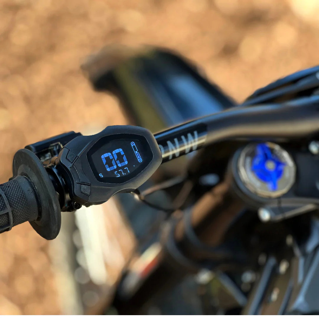 Razor Stage2-M1 Electric Dirt Bike Black/Turqouise