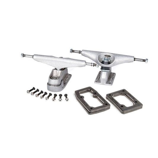 Carver C7 Regular Trucks (Pair)