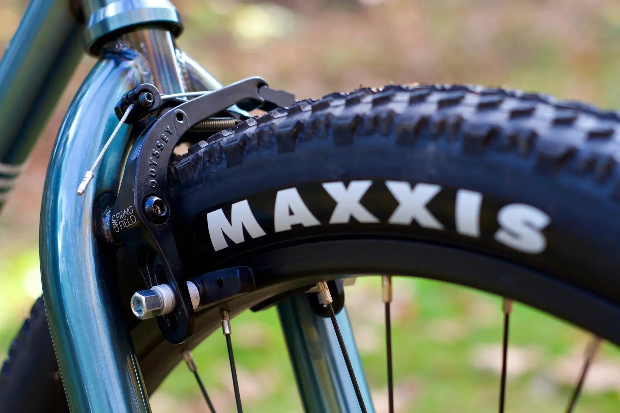 Fairdale Bikes Taj 27.5" Complete Translucent Winter Blue Fairdale