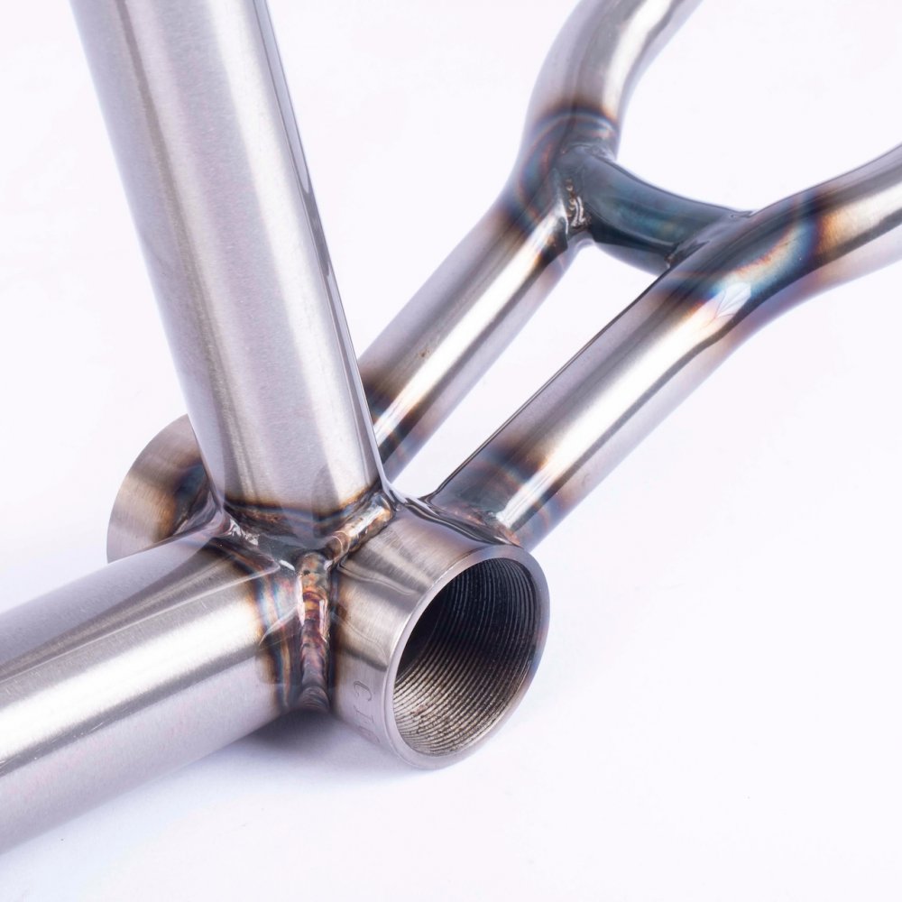 Cult Race Expert Frame 20.5" - Silver