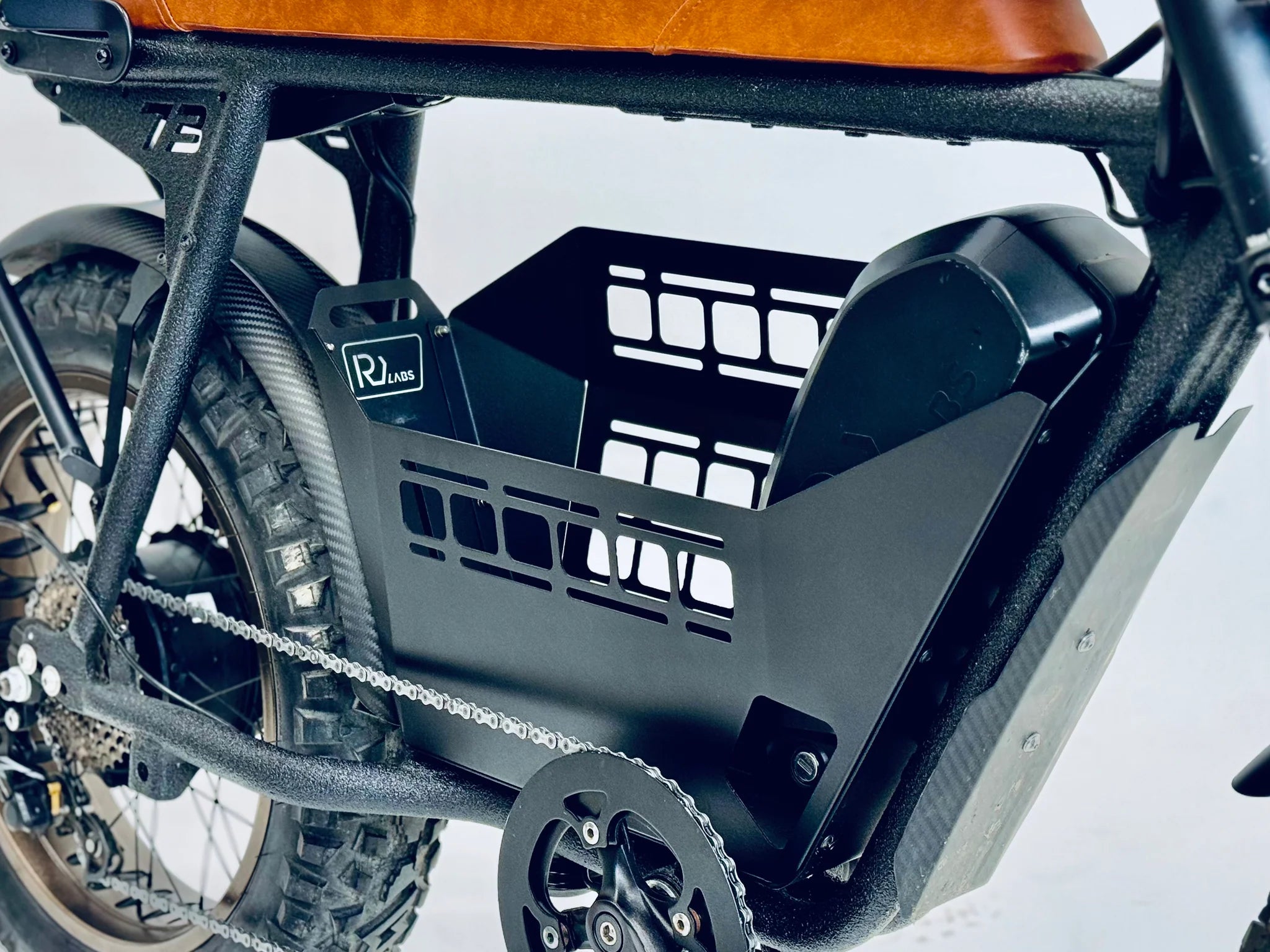 IRV Labs S2 Erban Basket Line-X - Black