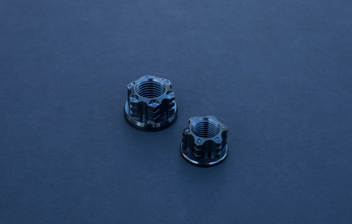 Flow Carbon Titanium  RearAxle Nuts R/RX,S2,ZX - Black
