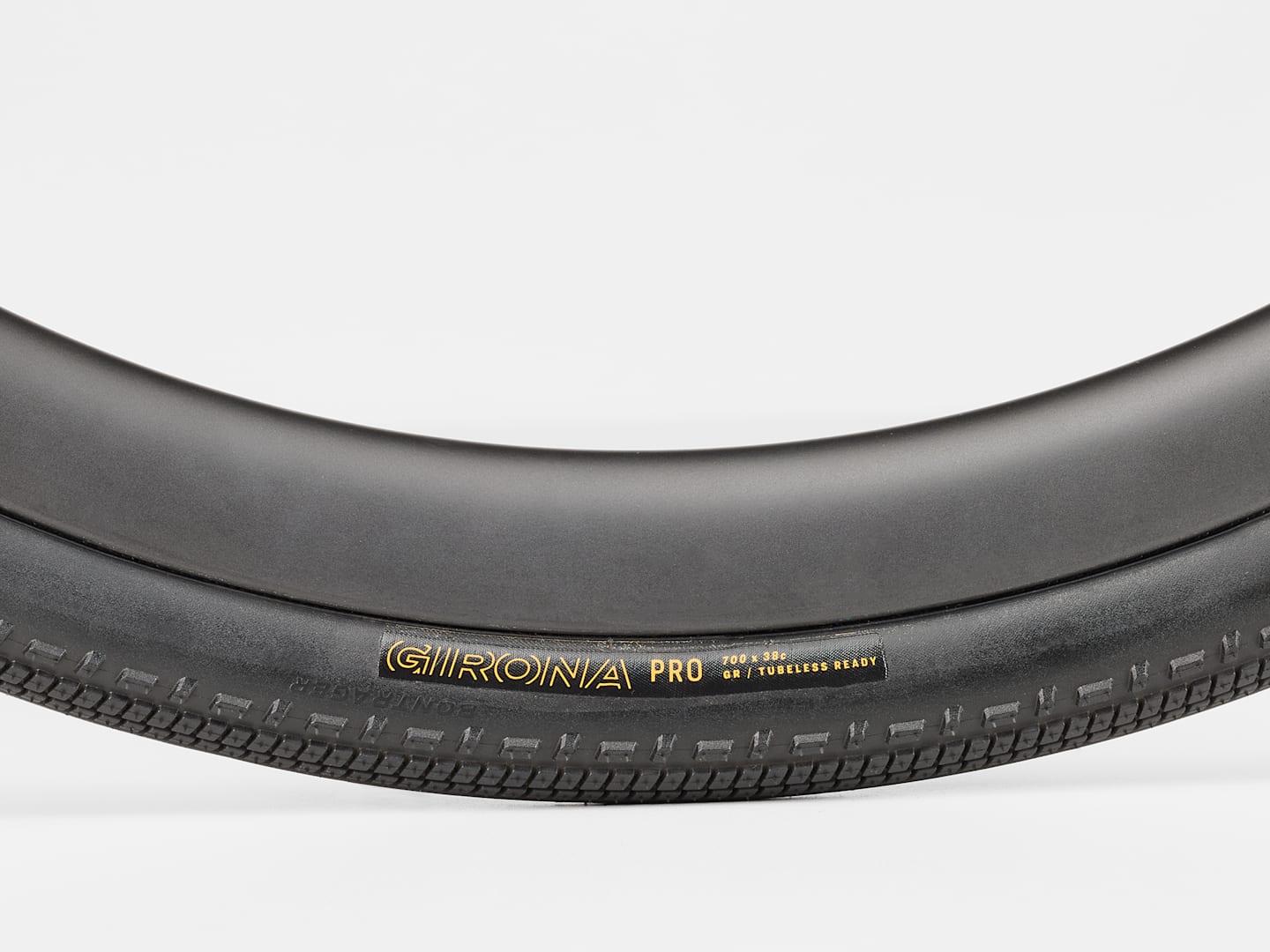 Bontrager Girona Pro TLR Gravel Tire 700C x 42mm Black