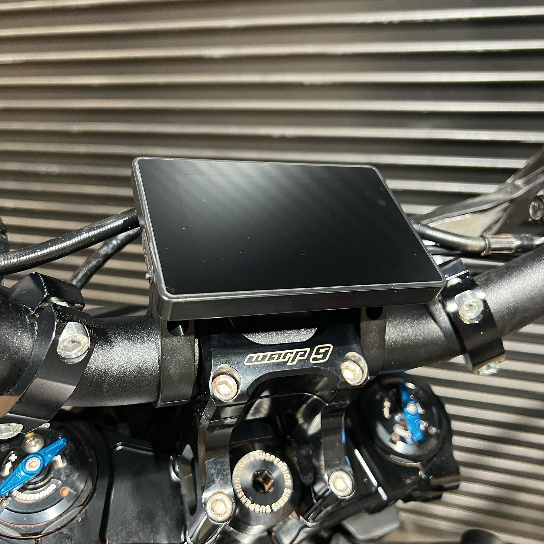 E RIDE PRO - Wide Display Mount E7995