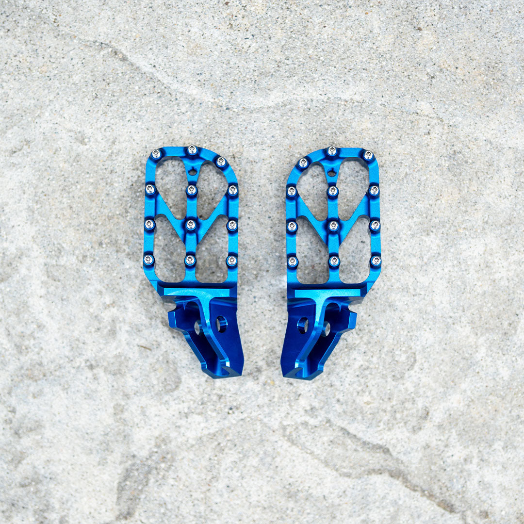 Warp 9 Blue Ultra Bee Foot Pegs