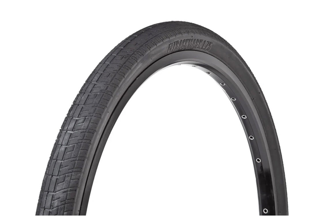 S&M Trackmark 24x1.75" Folding Tire Black