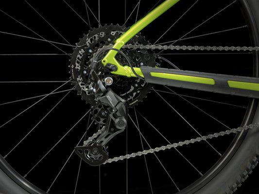 Trek Marlin 5 (Gen 3) ML/18.5" Power Surge