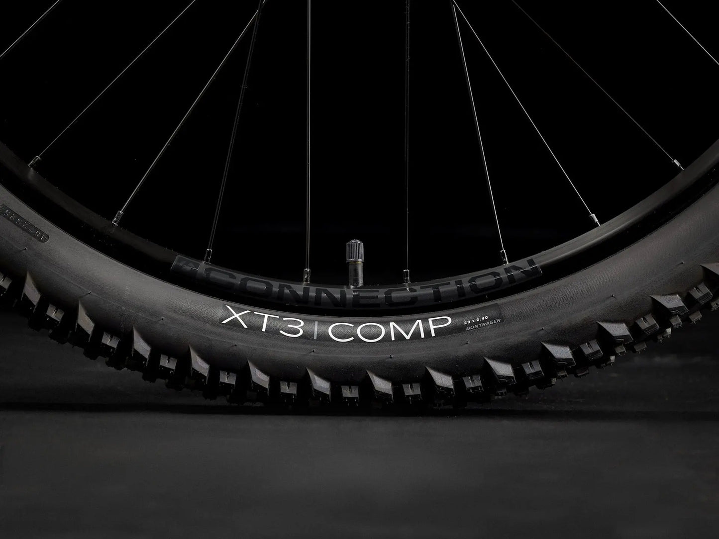 Trek Marlin 5 (Gen 3) ML/18.5" Power Surge Trek Bicycle Corporation