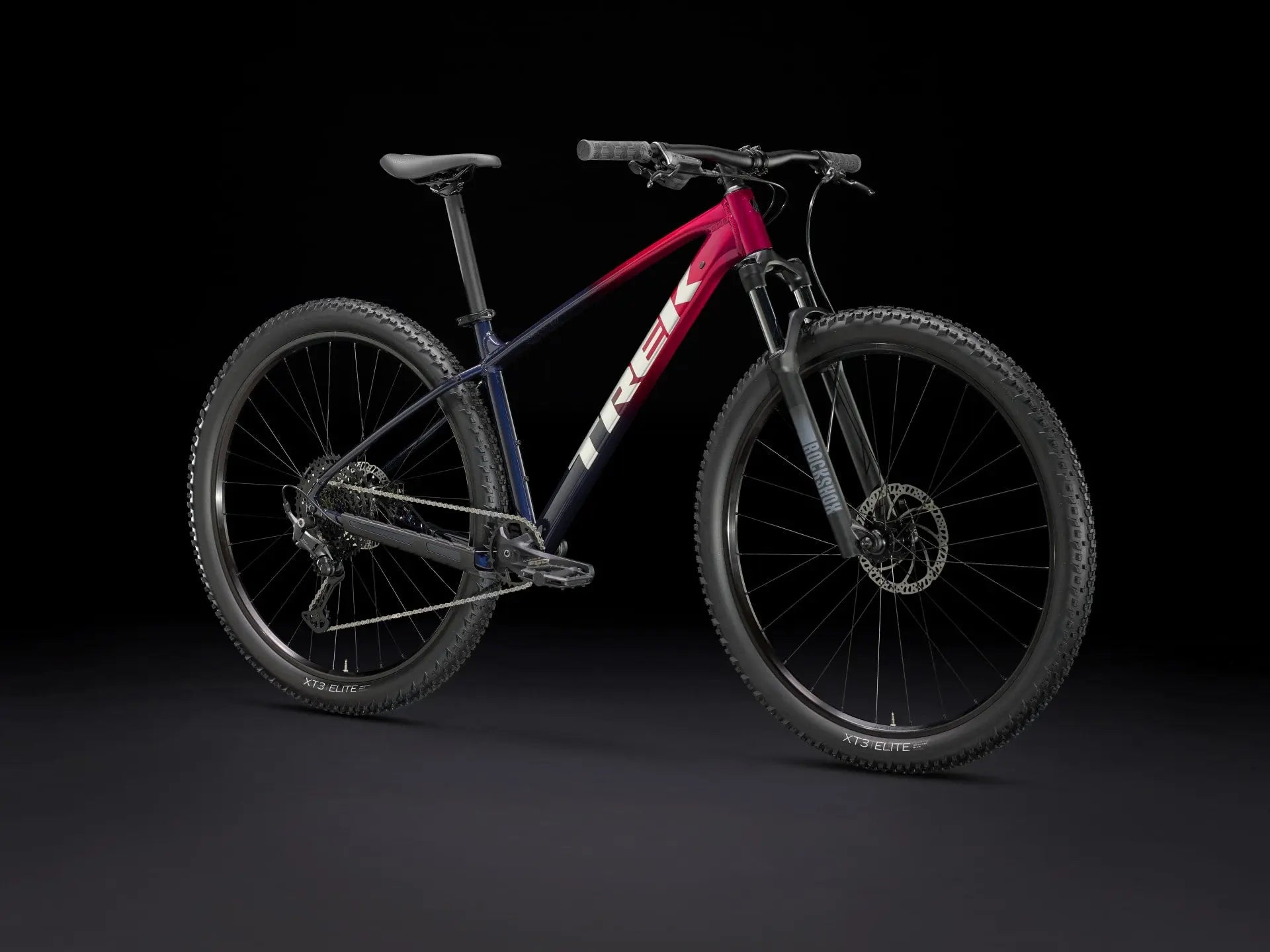 Trek Marlin 6 (Gen 3) L/19.5" Rage Red to Deep Dark Blue Fade Trek Bicycle Corporation