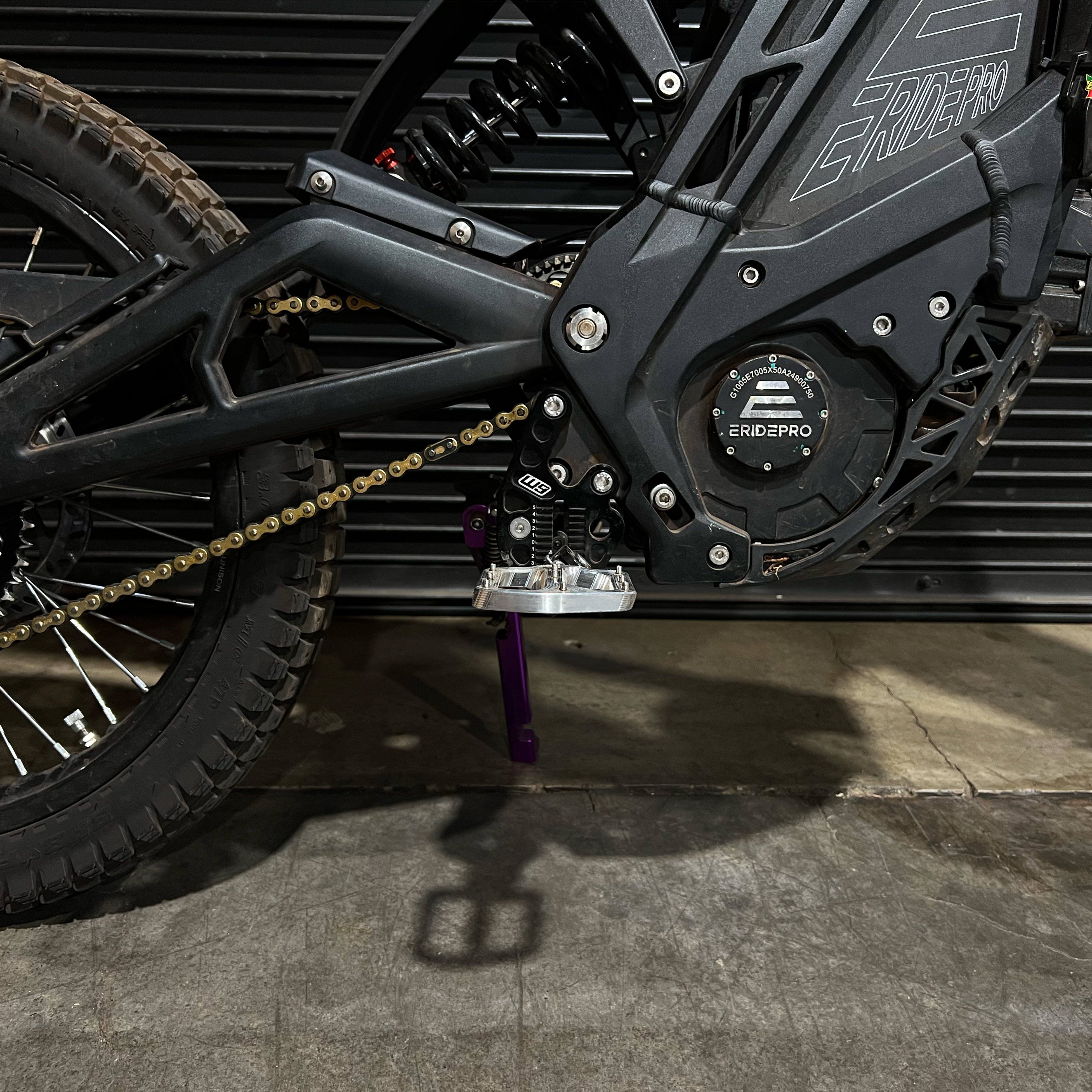 Vanguard's Garage "DX" Pegs Vanguard's Garage