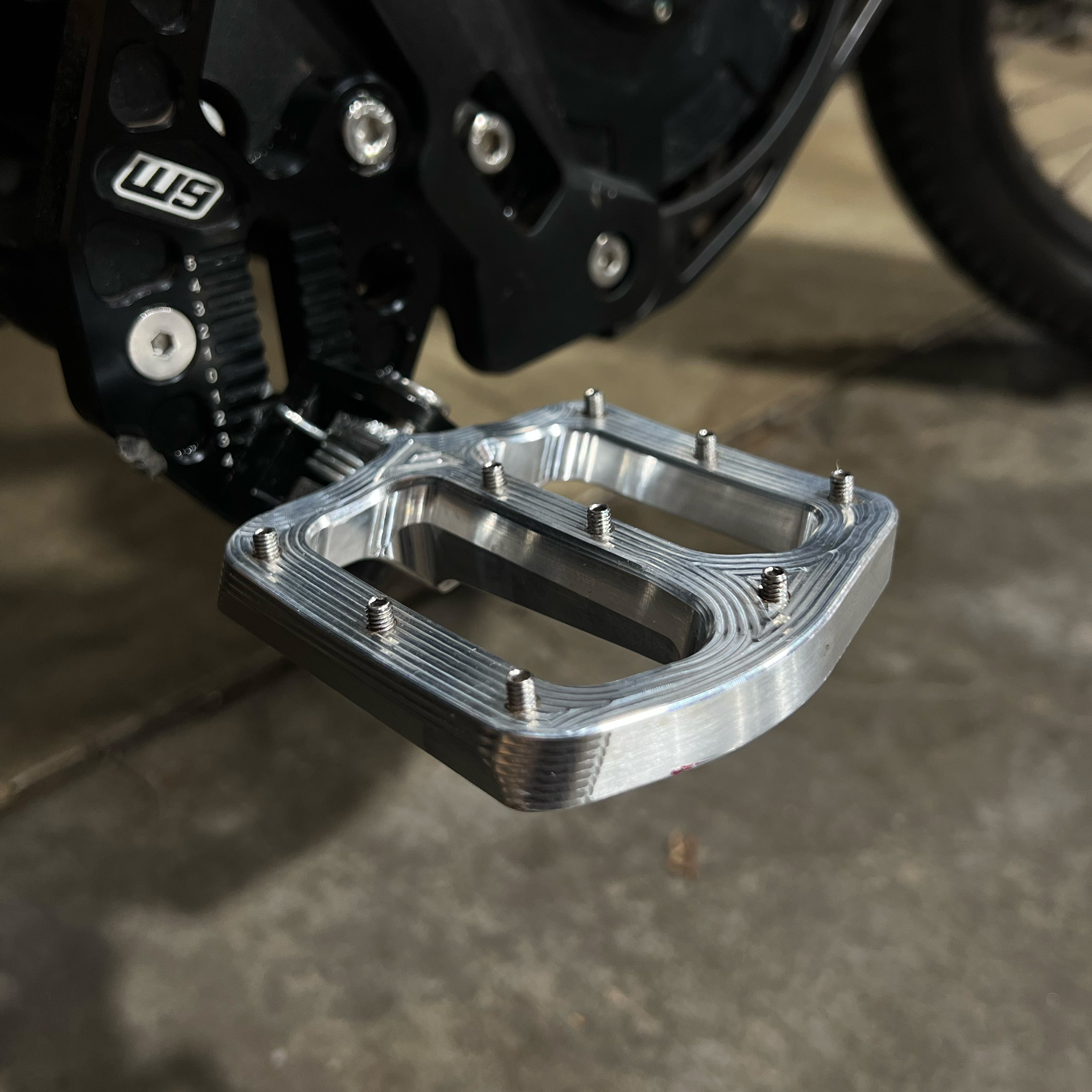 Vanguard's Garage "DX" Pegs Vanguard's Garage