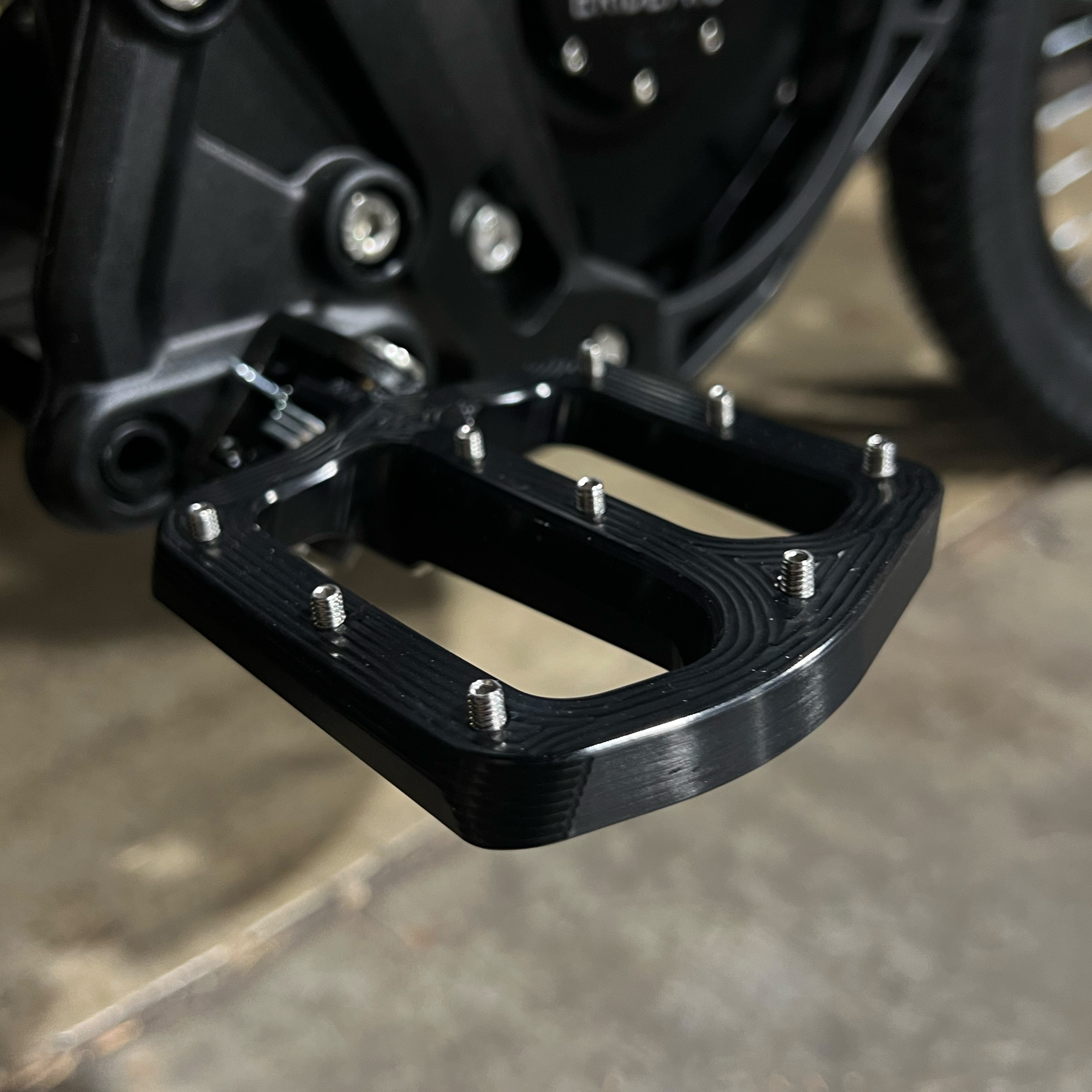 Vanguard's Garage "DX" Pegs Vanguard's Garage