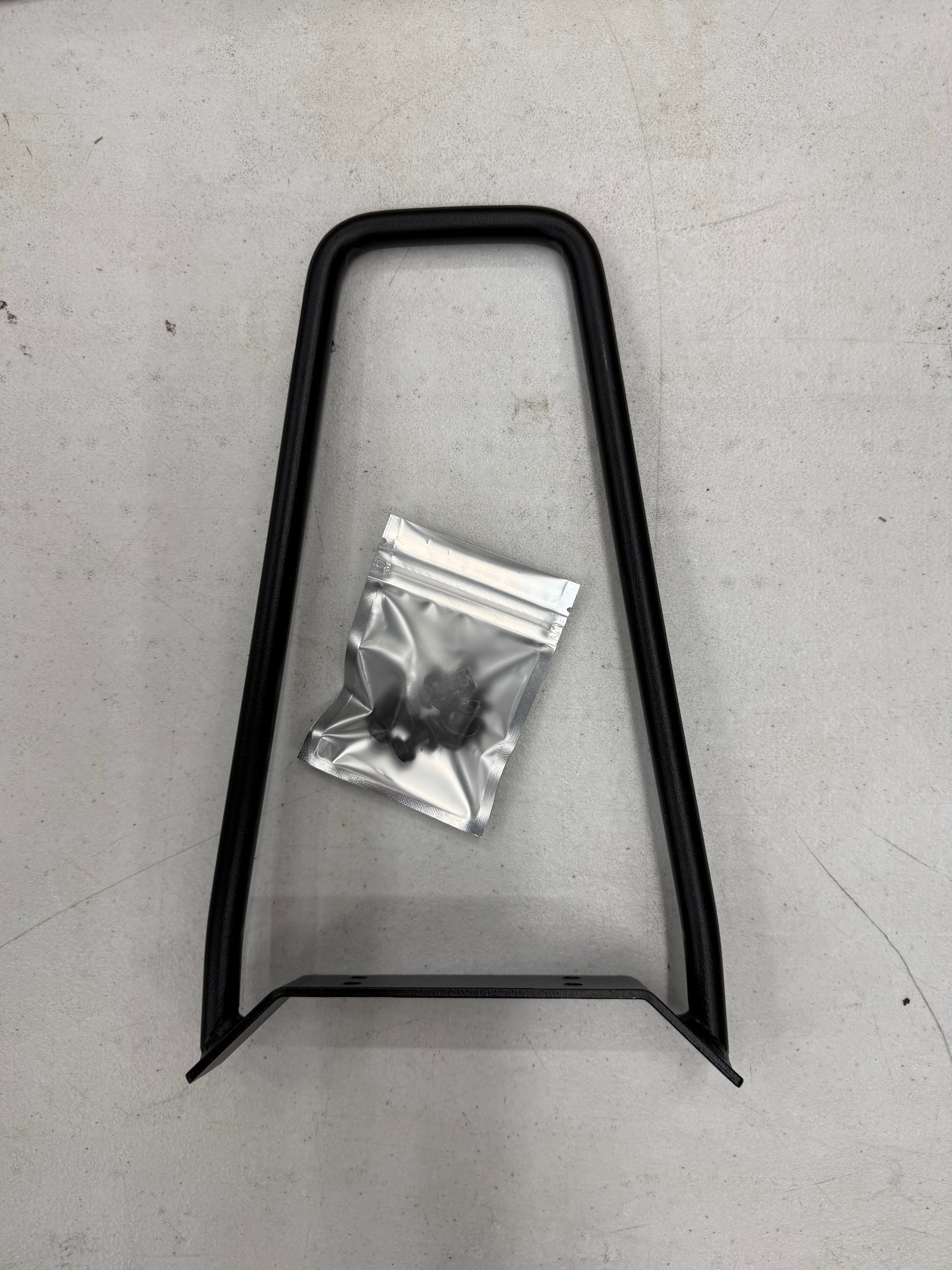 Blur Boundaries Sissy Bar - Black