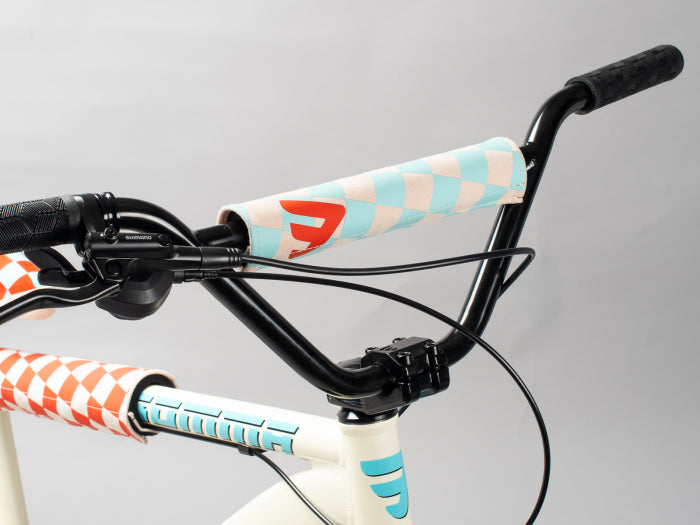 Mafia Bomma Thrust Ivory