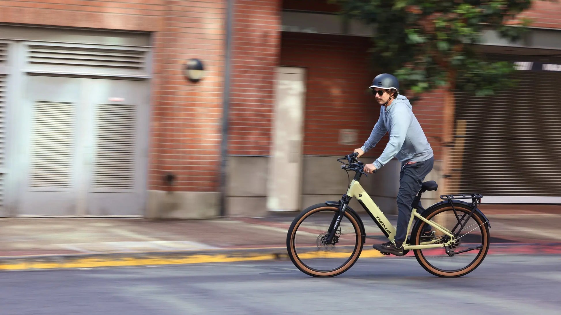 Troxus Trax LT 27.5" (Small) - Yellow E-Bike Troxus